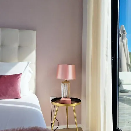 Lilian By Lovelystay Villa