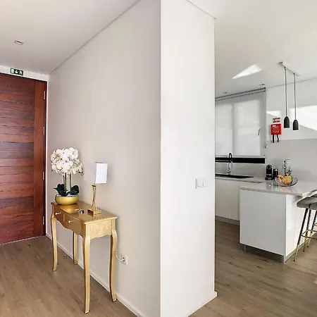 Lilian By Lovelystay Arco da Calheta (Madeira)