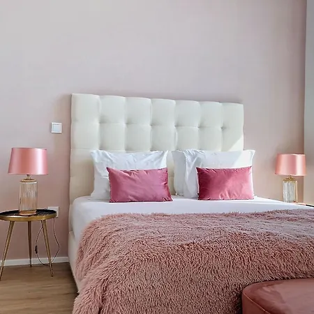 Lilian By Lovelystay Villa *