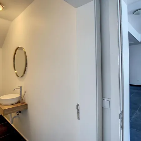 Lilian By Lovelystay Villa