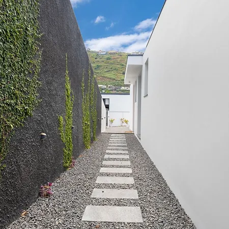 Lilian By Lovelystay * Arco da Calheta (Madeira)