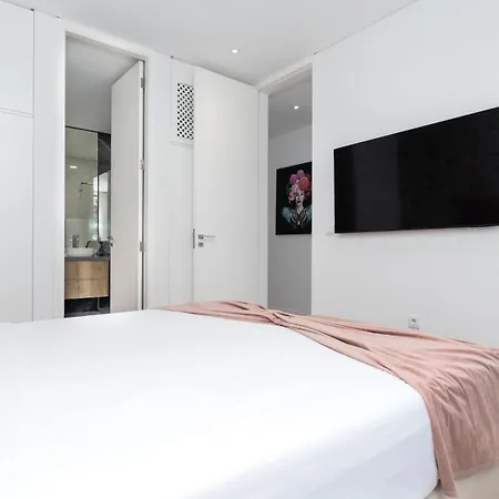 Lilian By Lovelystay Arco da Calheta (Madeira)