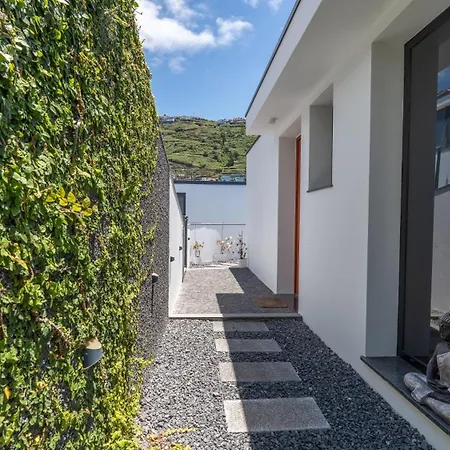 Villa Lilian By Lovelystay Arco da Calheta (Madeira)