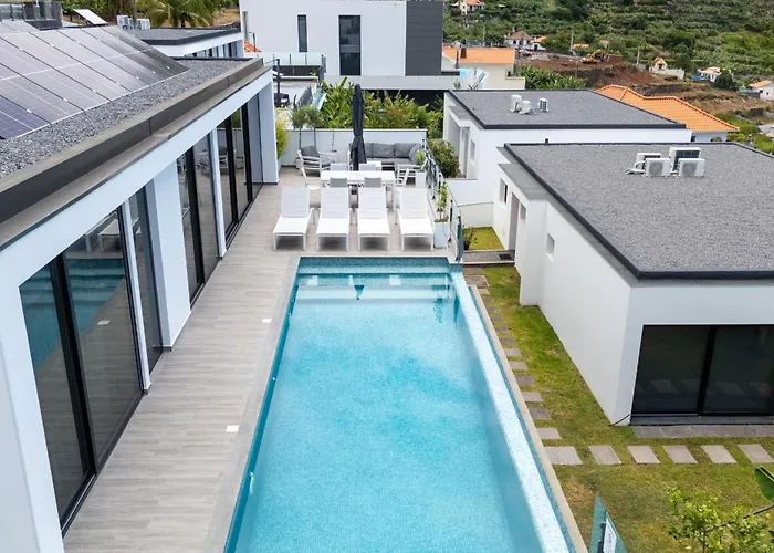 Lilian By Lovelystay فيلة أركو دا كالهيتا